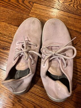 Women's Lightweight Knit Lace-Up Sneakers - Light Pink